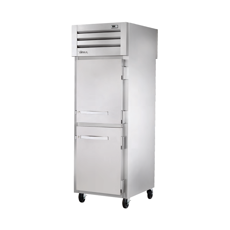 Stainless steel True Refrigeration STA1RPT-2HS-2HS-HC with half doors and casters