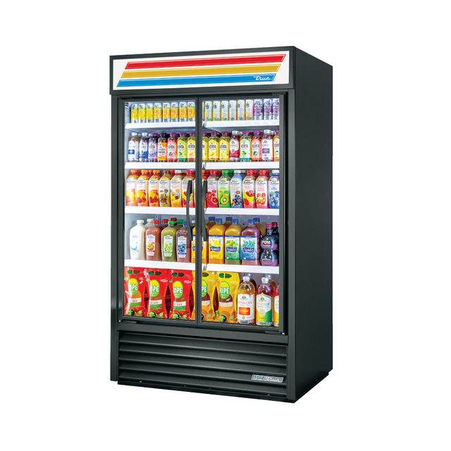 Commercial refrigerator display case of True Refrigeration visual refrigerated merchandiser