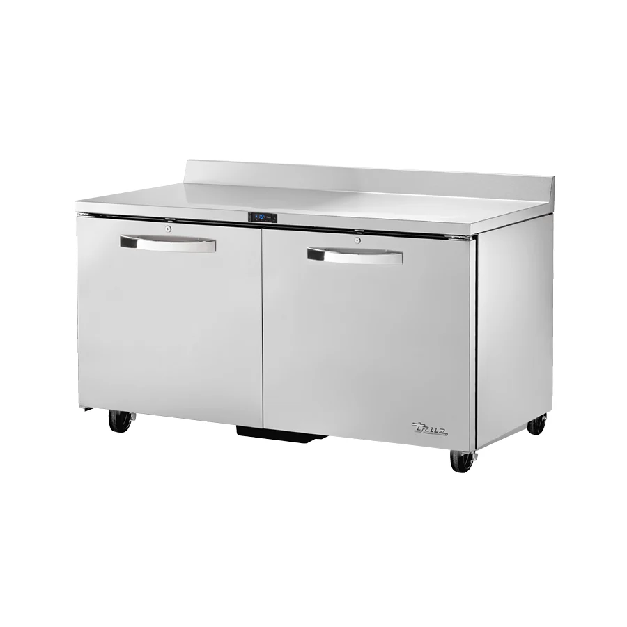 Does the freezer have a door lock?
