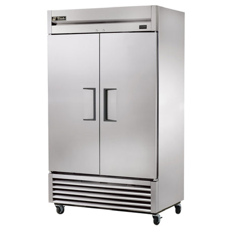 True Mfg. - General Foodservice T-43-HC - Refrigerator, Reach-in, Two-section