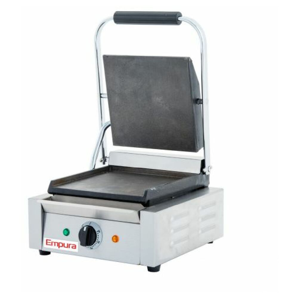 Empura Sandwich Grill Single Flat features a smooth top and bottom cooking surface