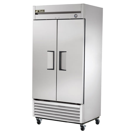 True Mfg. - General Foodservice T-35F-HC - Freezer, Reach-in, Two-section
