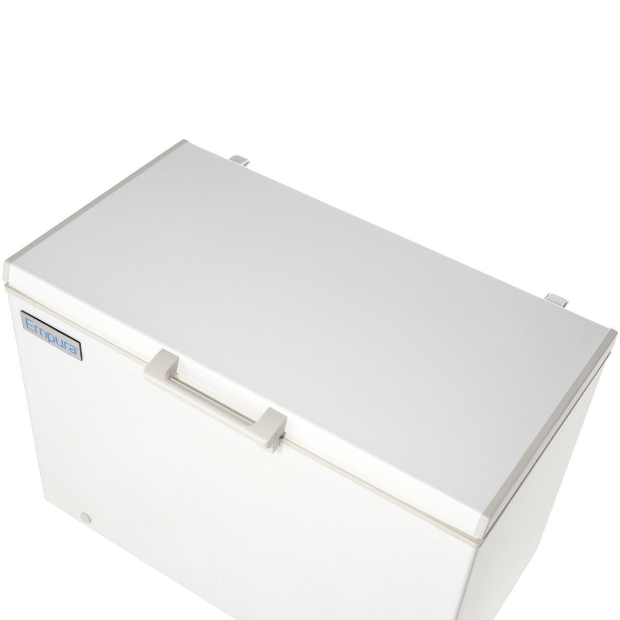 Empura Refrigeration E-CF-11 Solid Lid Chest Freezer 47.05"W X 28.94"D X 33.27"H 11 Cu. Ft. Capacity