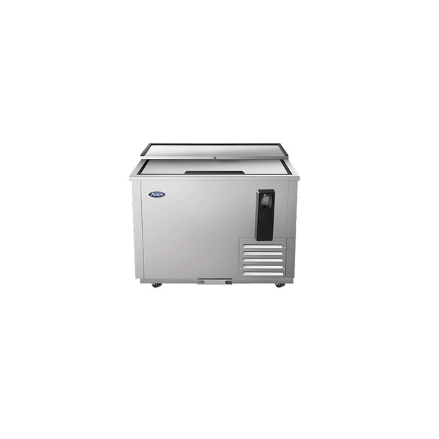 Atosa MBC36GR Atosa Bottle Cooler 36-4/5"W X 26-3/5"D X 34-3/10"H Self-contained Side Mount Refrigeration